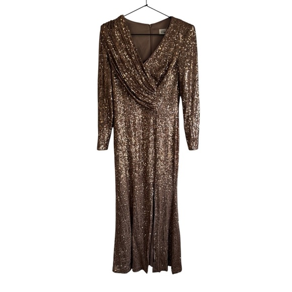 New! Eliza J Petite Sequined V-Neck Draped-Bodice Gown‎ - Picture 4 of 8